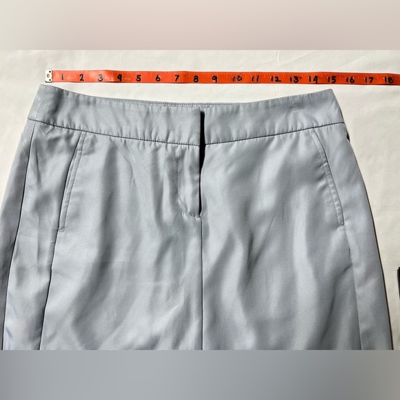 IZOD GOLF Light gray Women’s Golf/Pickleball skort, size 4. - Picture 9 of 10